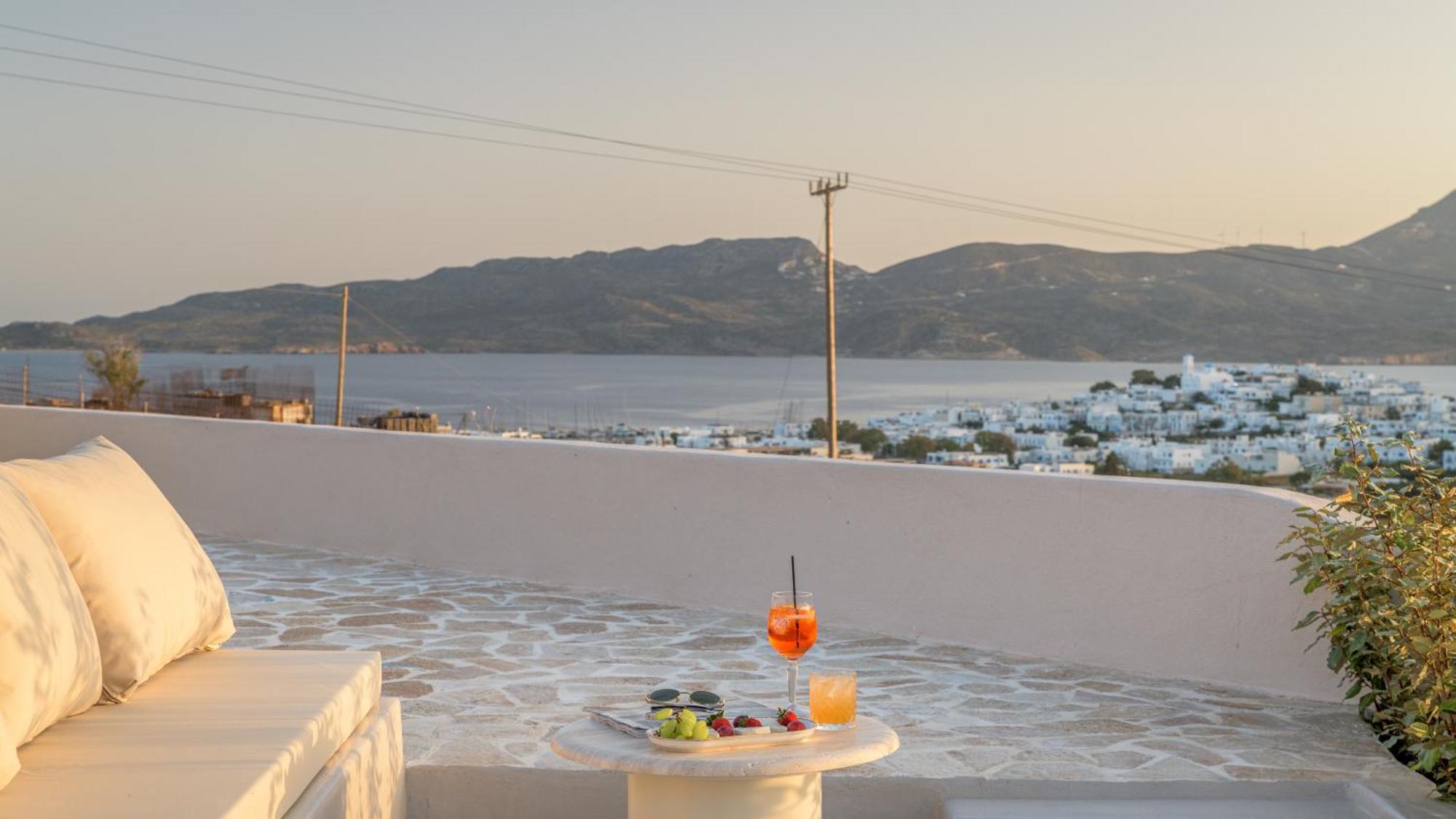 אדאמאס Solus Suites Milos מראה חיצוני תמונה